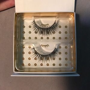 Battington Monroe Lashes